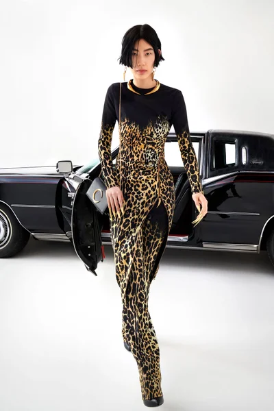 Look 32